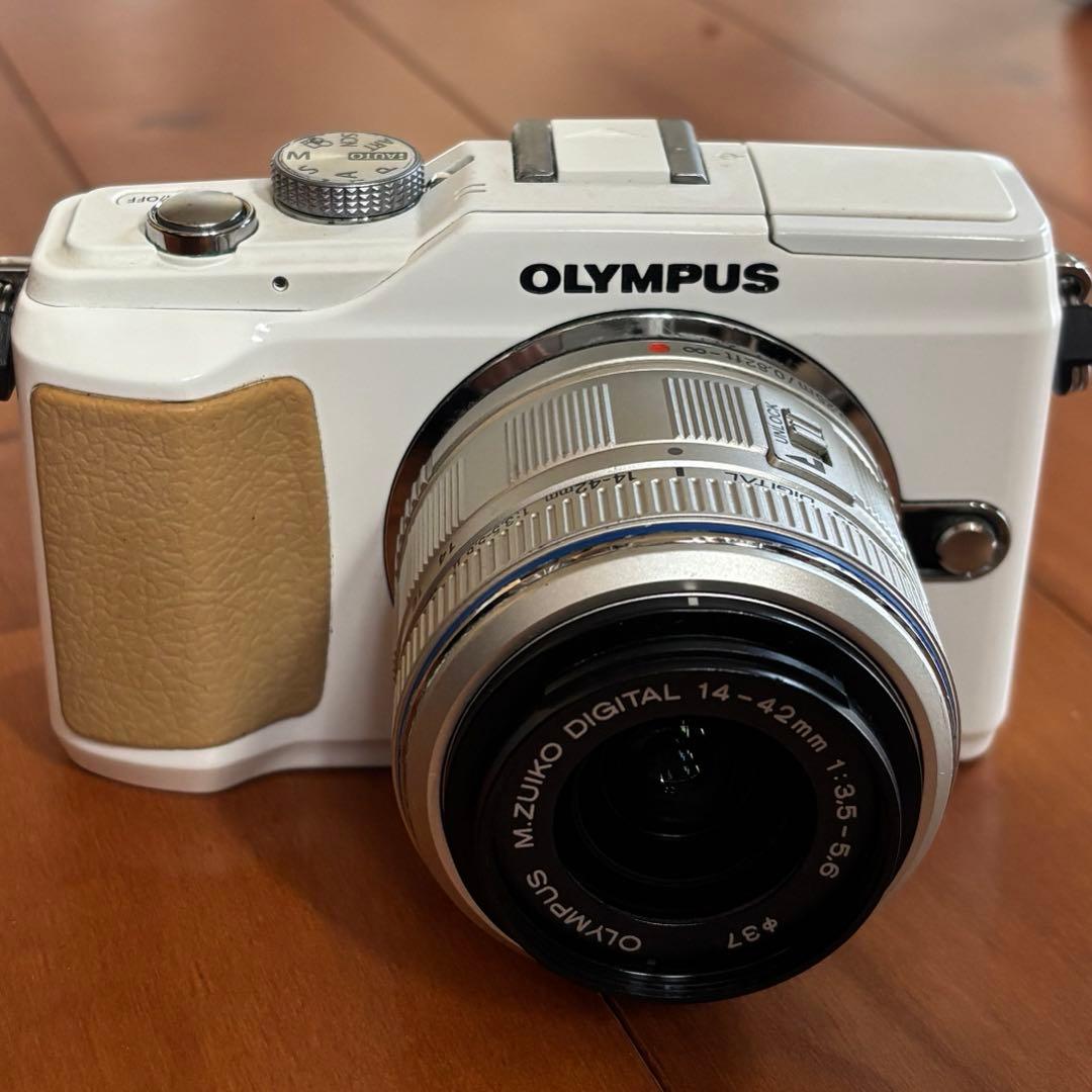 ✨スマホへ転送✨オリンパス PL2 ミラーレスカメラ