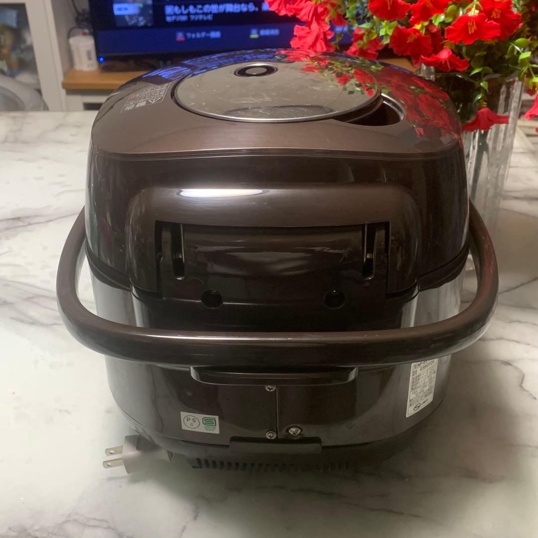 明かり■象印 圧力IH　羽釜リング圧釜　NP-BV18KS　1升炊き■