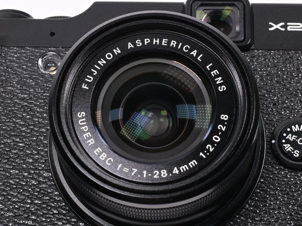 【美品】 フジフイルム FUJIFILM X20