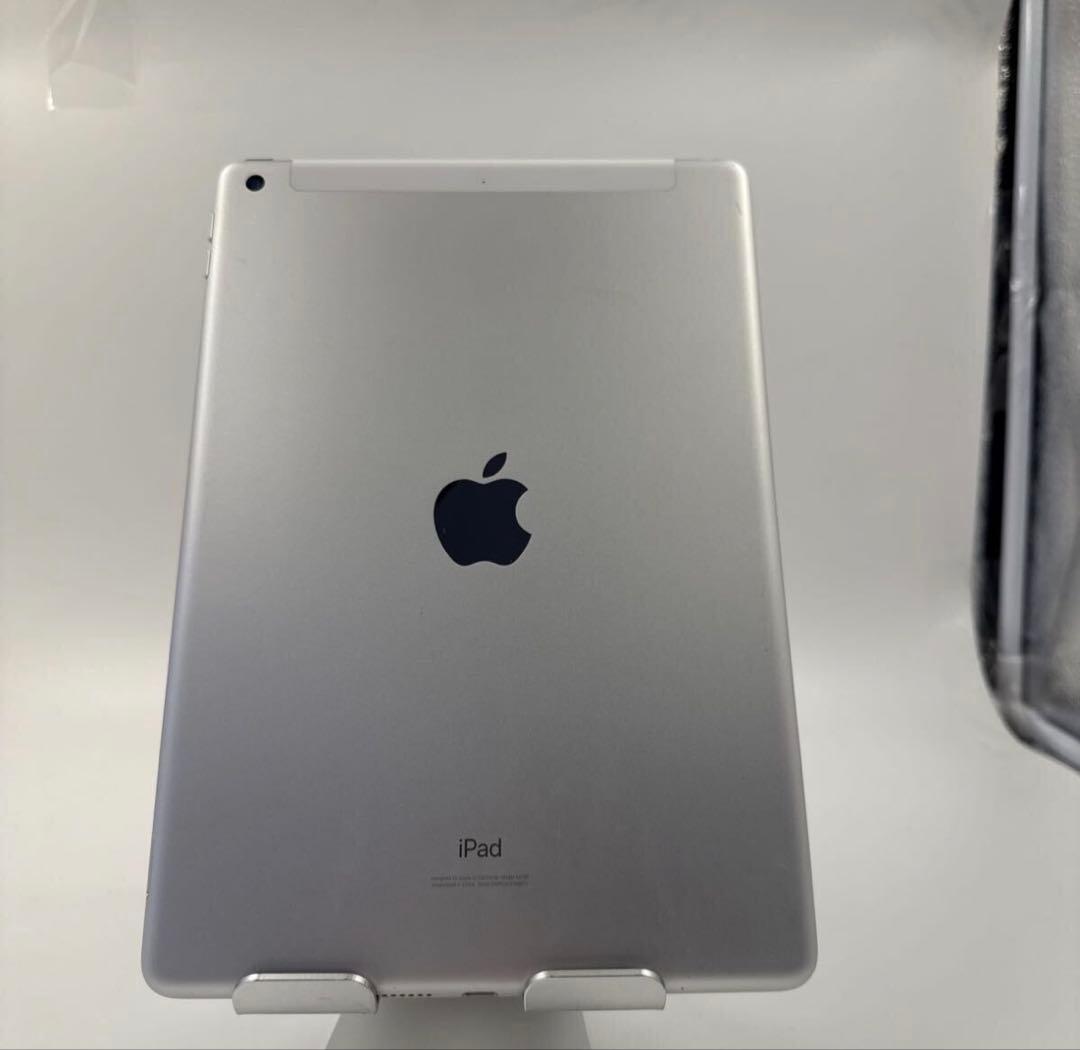 iPad第7世代32GB Wi-Fi➕Cellularモデル