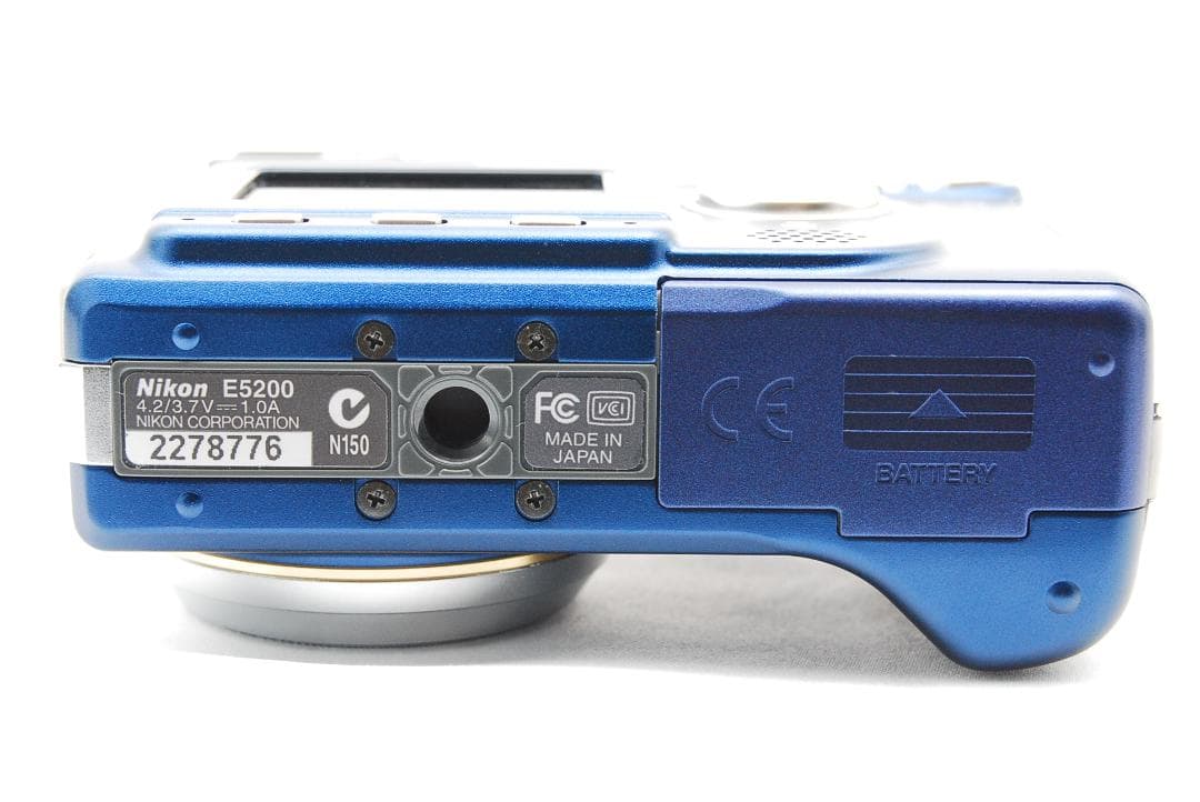 【極上美品/元箱】Nikon COOLPIX 5200 ブルー動作確認済 元箱付