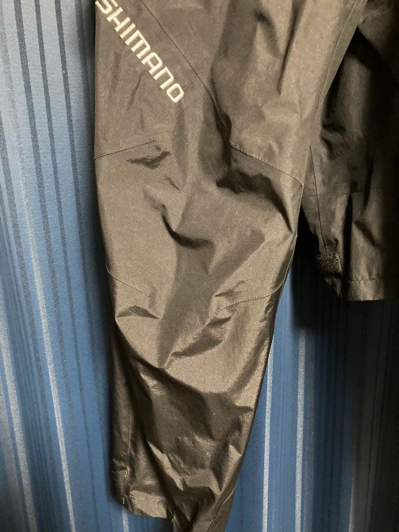 シマノ ネクサスDSタフレインスーツ RA-124S Lサイズ　ブラック