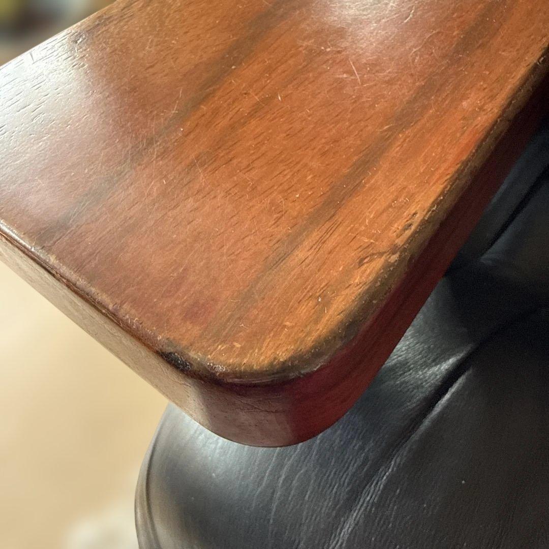 レア　Luciano Frigerio イタリア　黒レザー 1人掛けソファ