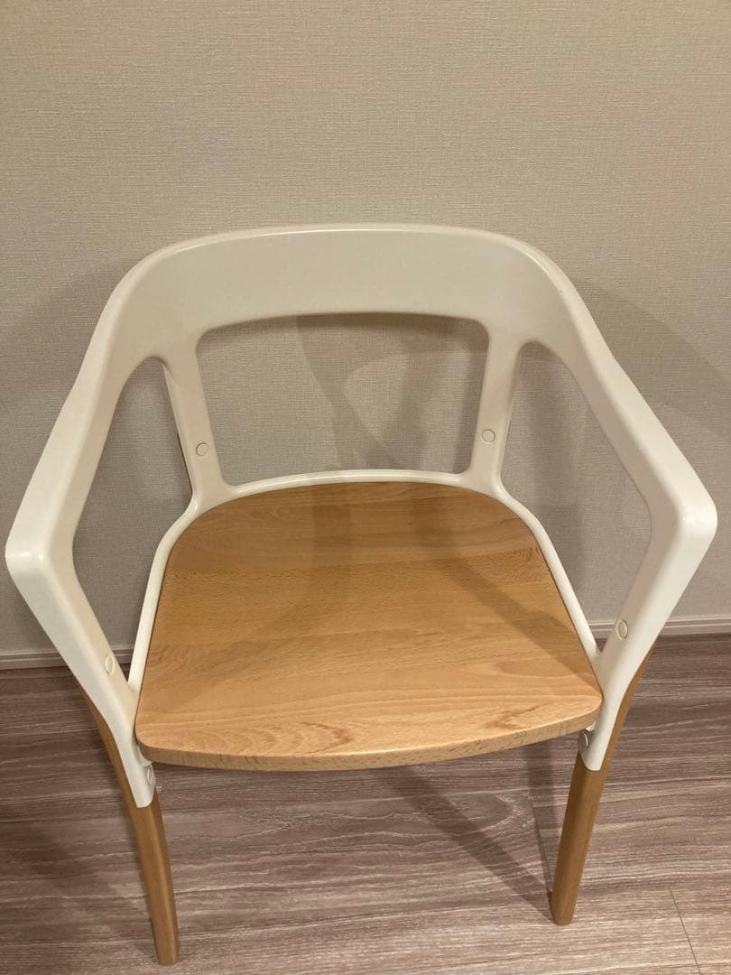 マジス◎MAGIS横浜市にきてくださる方◎スチールウッドチェア