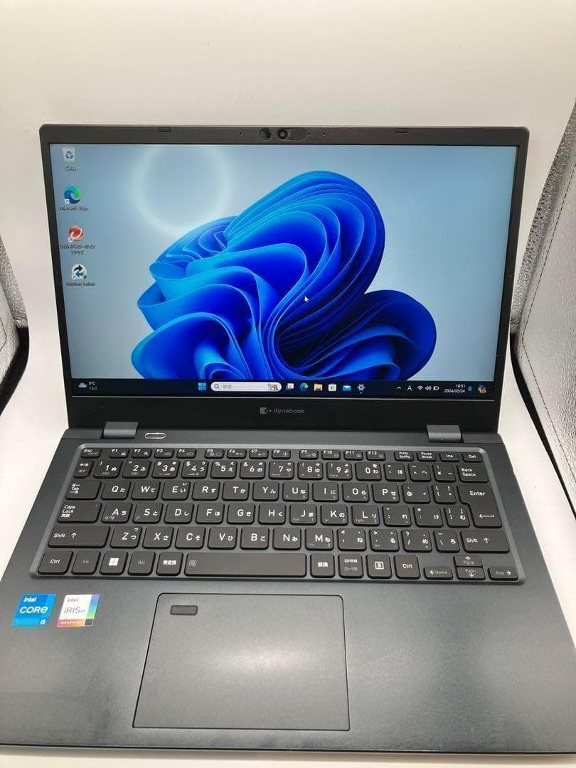 美品 超軽量 Dynabook 最上位 11世代 i5 16GB 新品SSD