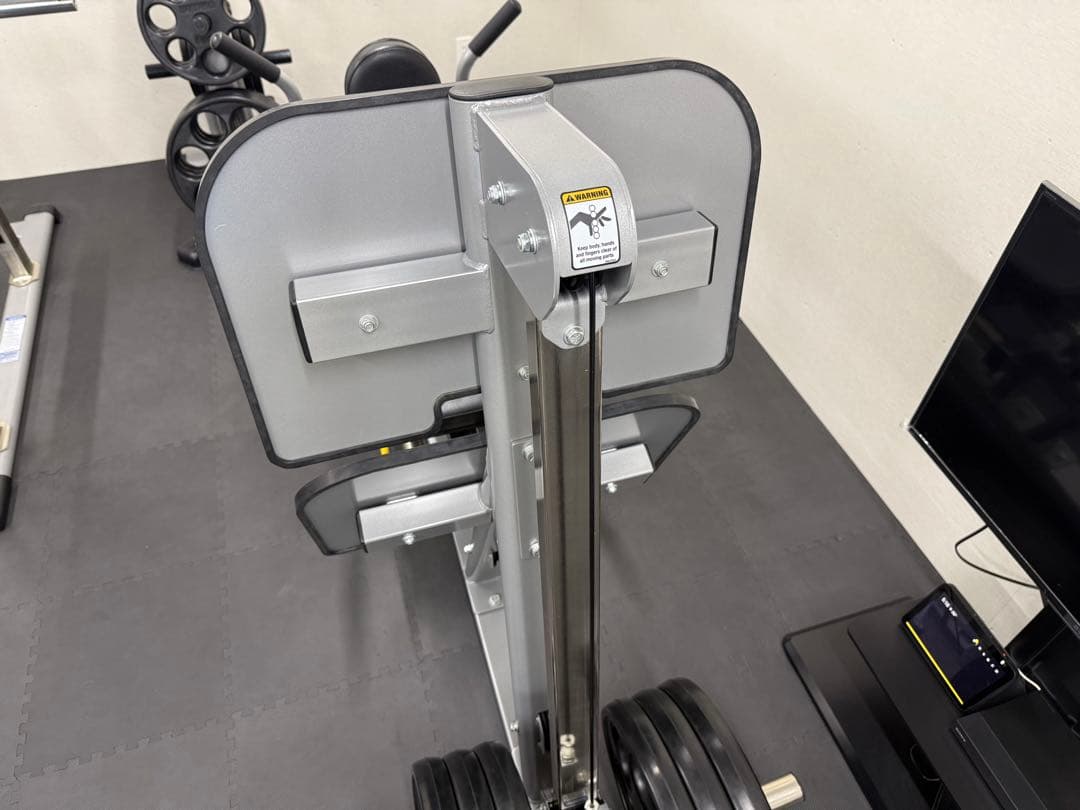 タフスタッフ　ハックスクワット/レッグプレスCLH-300 本体のみウェイトなし