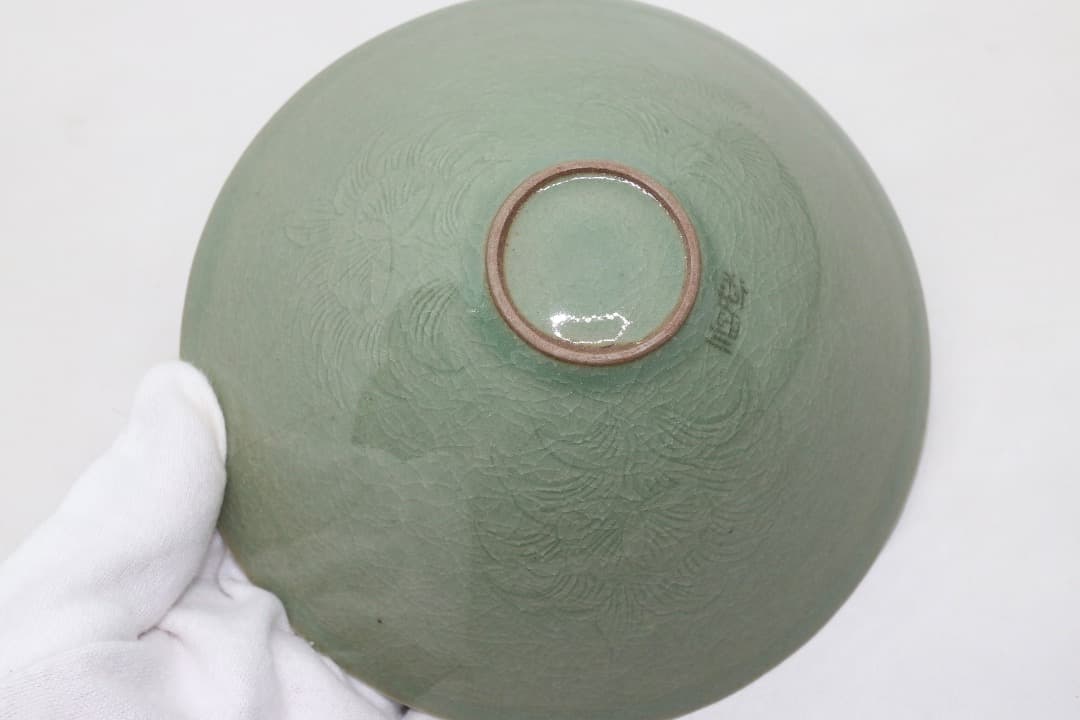 韓国人間文化財 柳海剛(柳根瀅) 高麗青磁 鶴文茶碗 共箱