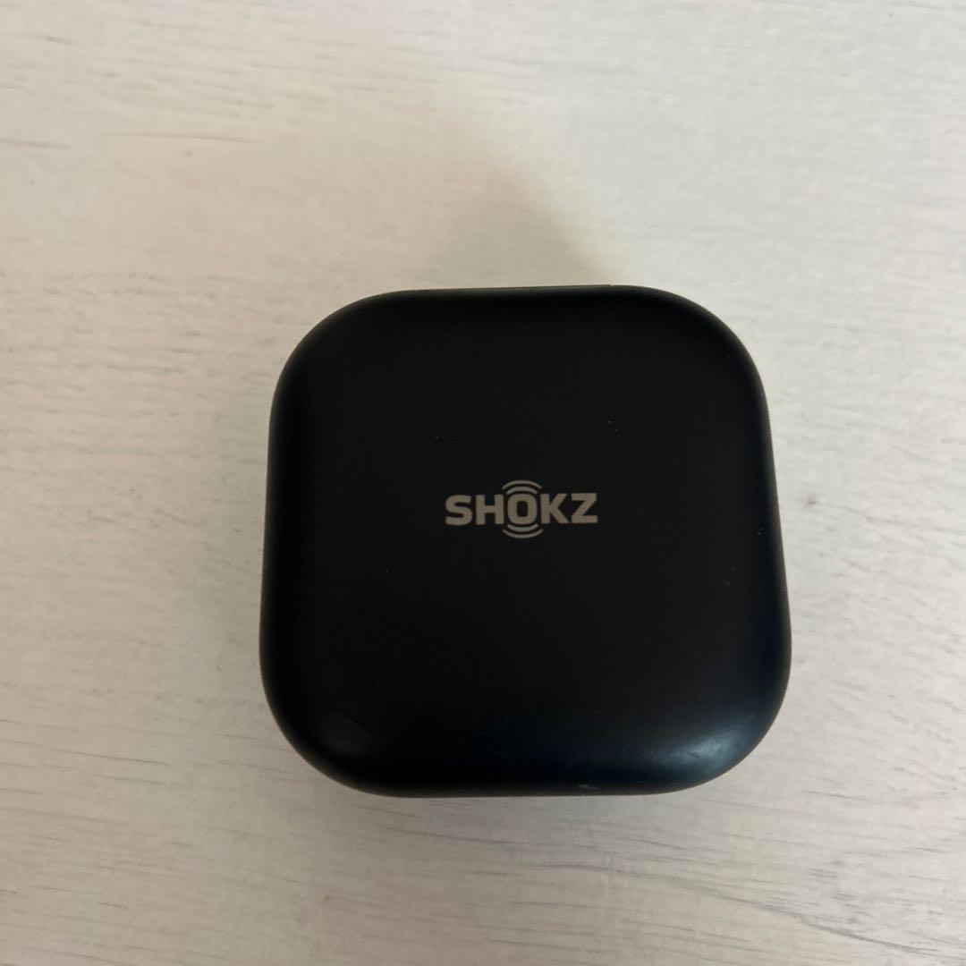 ケ*ー様 SHOKZ OPENFIT ワイヤレスイヤホン ブラック 充電ケース付