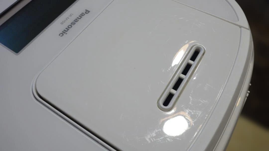 パナソニック 圧力 IH 炊飯器 SR-M10B おどり炊き 白 5.5合中古品