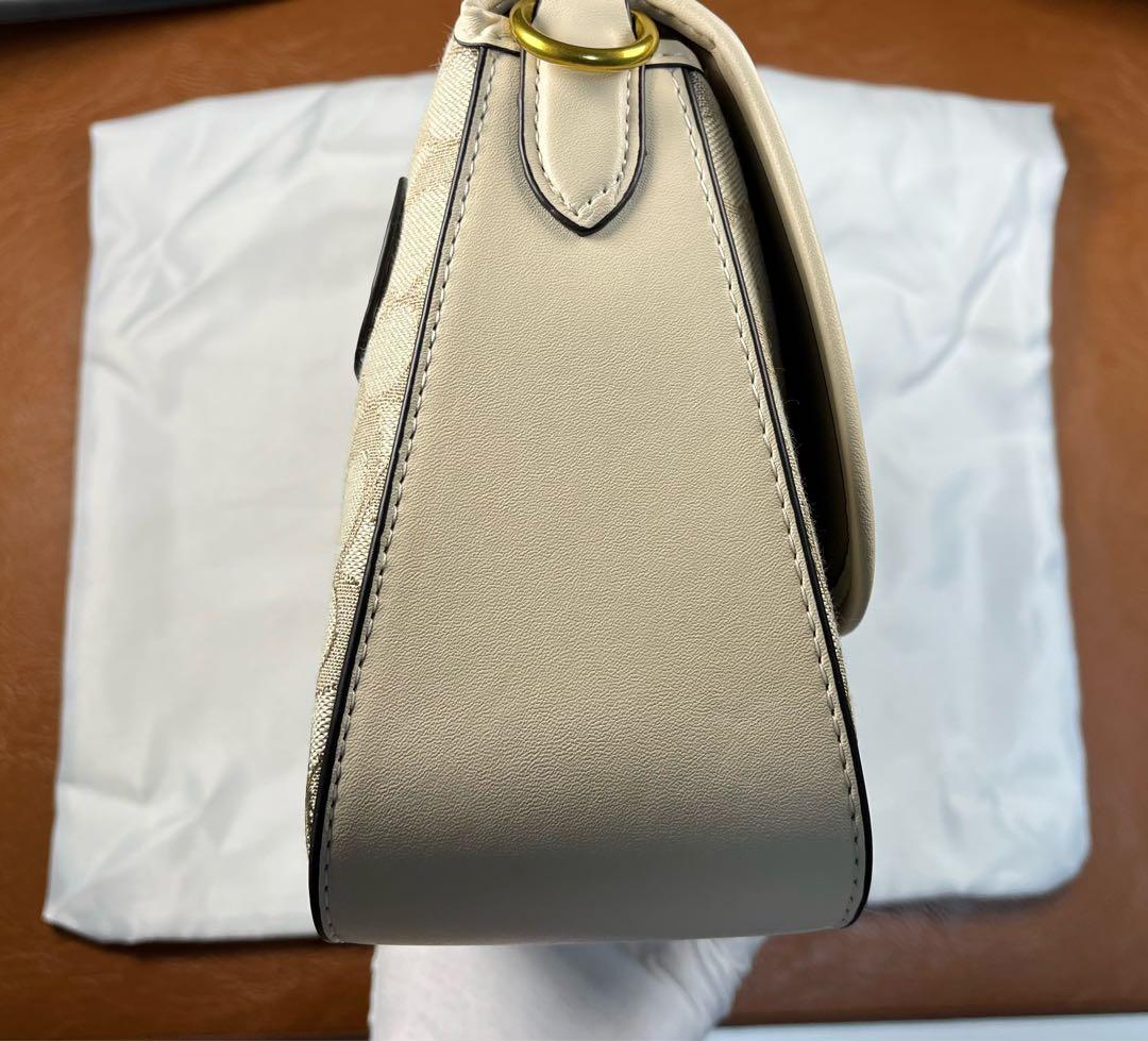 COACH シグネチャー Cバックル フラップ ショルダーバッグ