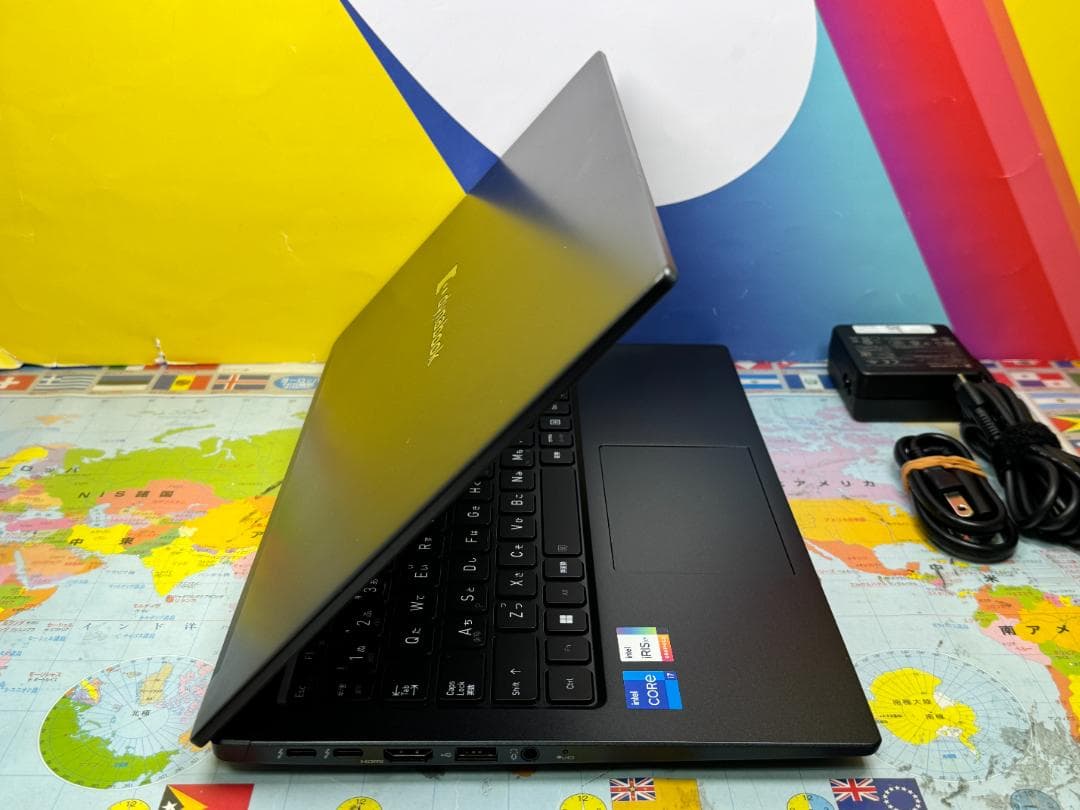 i7・16GB・512GB 東芝 G83/HS 13.3型 ノートPC 美品