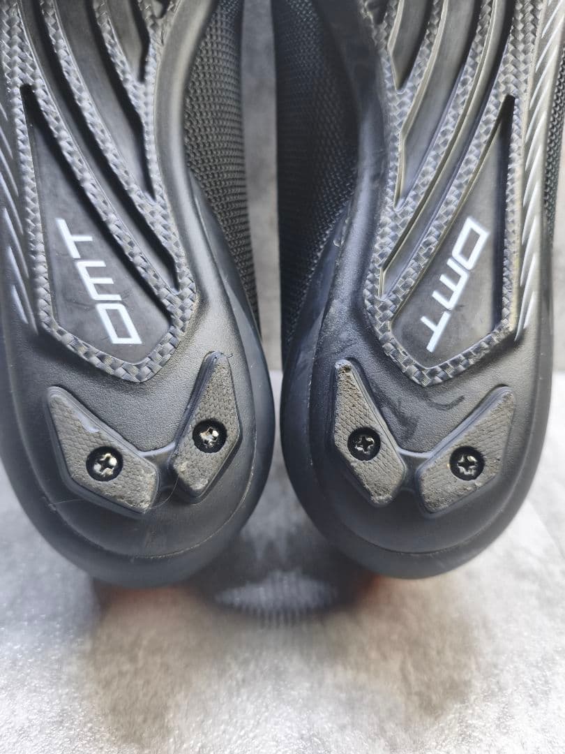 DMT KR4 シューズ ブラック　44