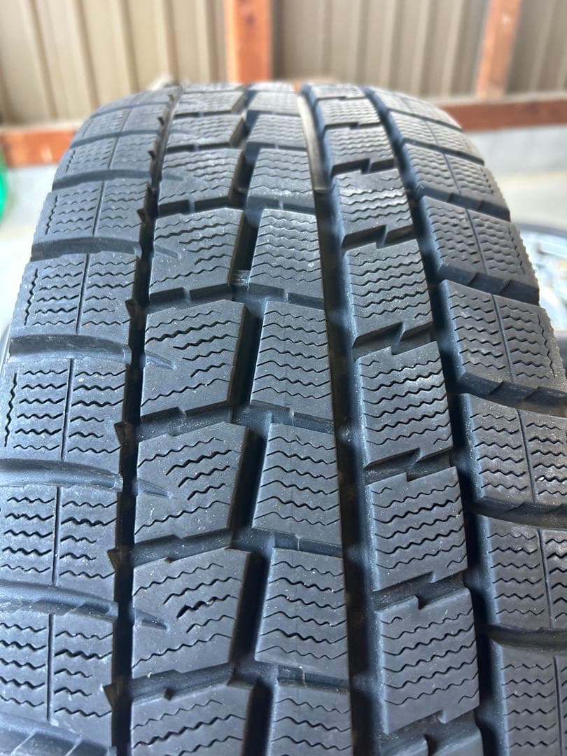 16インチ スタッドレス ダンロップ ウインターマックス 205/65 バリ山