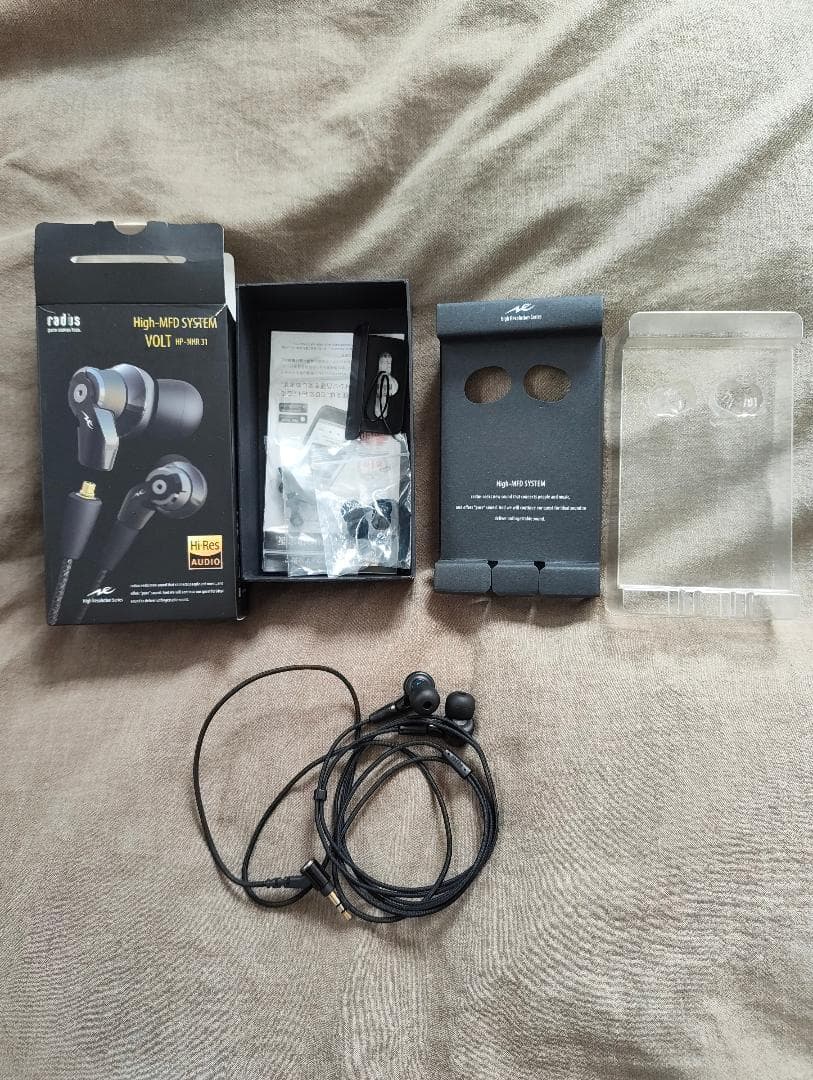 値引き:ラディウス radius HP-NHR31 重低音 ハイレゾ リケーブル