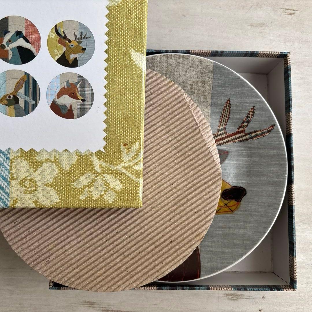 キャロラ・ヴァン・ダイク　ビースティーズ プレート4枚セット Magpie