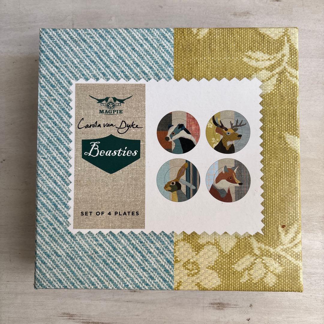 キャロラ・ヴァン・ダイク　ビースティーズ プレート4枚セット Magpie