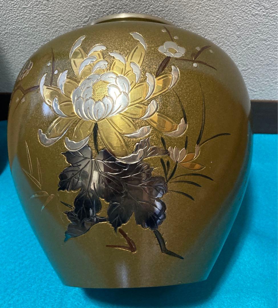 四君子模様　黄銅花瓶　箱あり