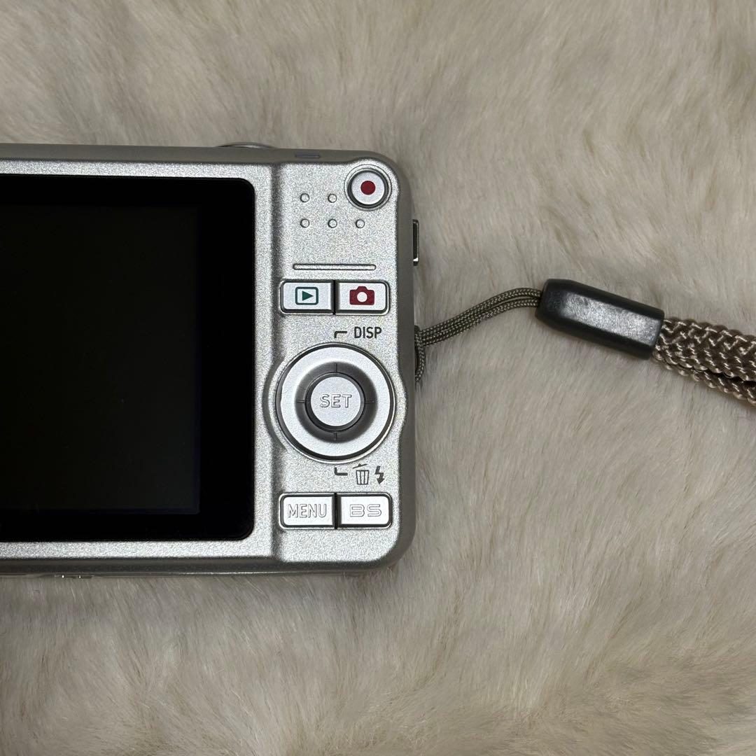 ⭐️CASIO⭐️ EXILIM EX-Z80 コンパクトデジカメ　シルバー