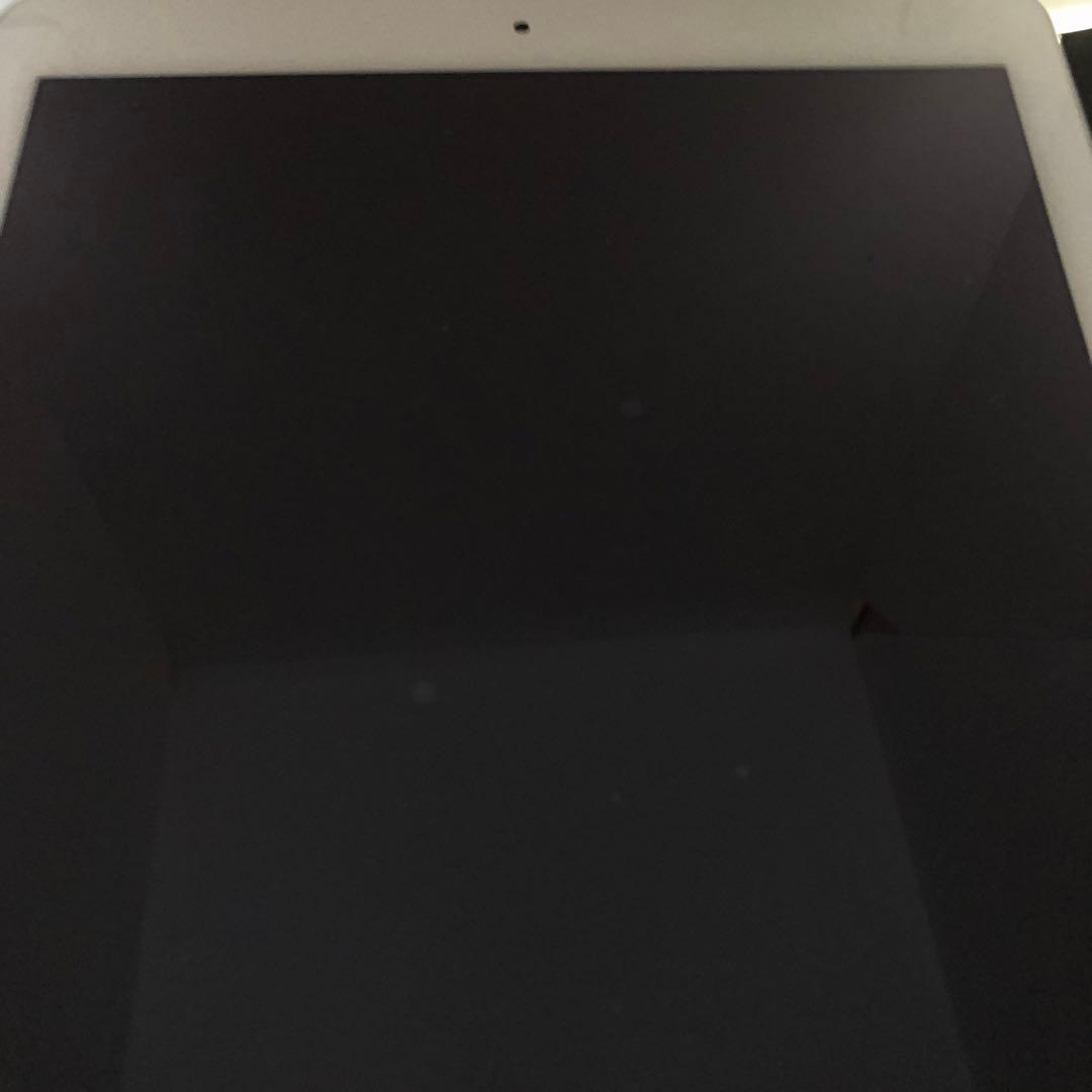 【早い者勝ち】iPad Air2 64GB SIMフリー 【すぐ発送】