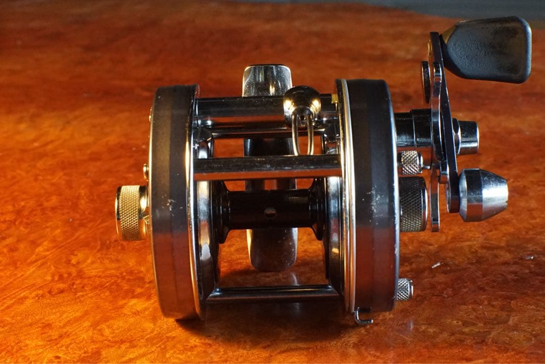 ABU アンバサダー 5500C ビッグA メンテ済 フレーム修正済