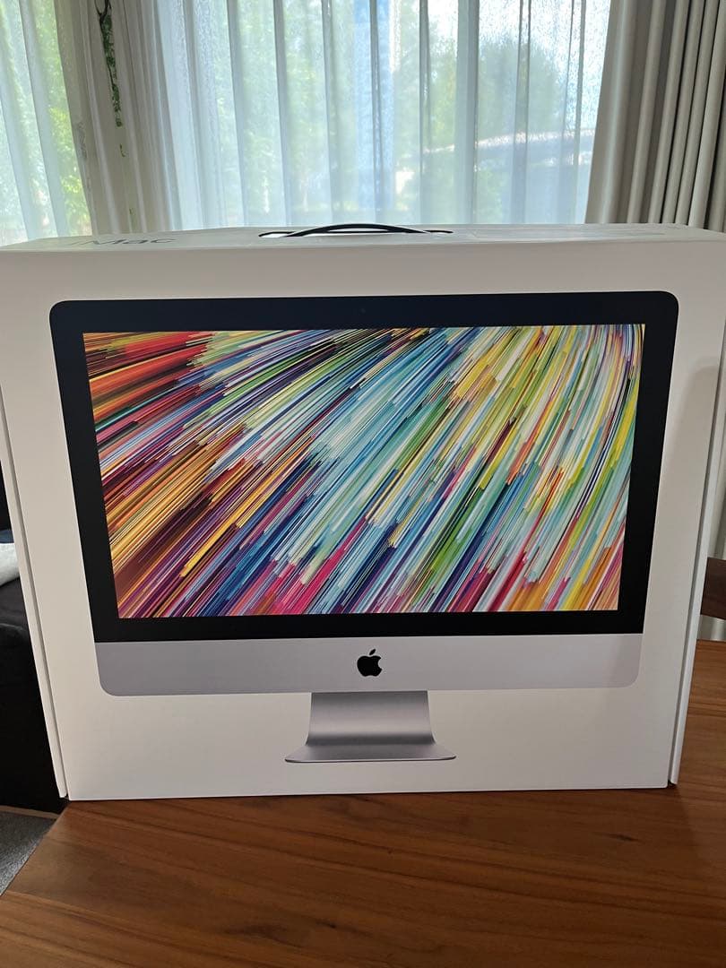 Apple iMac 21.5インチ本体 + キーボード + マウス