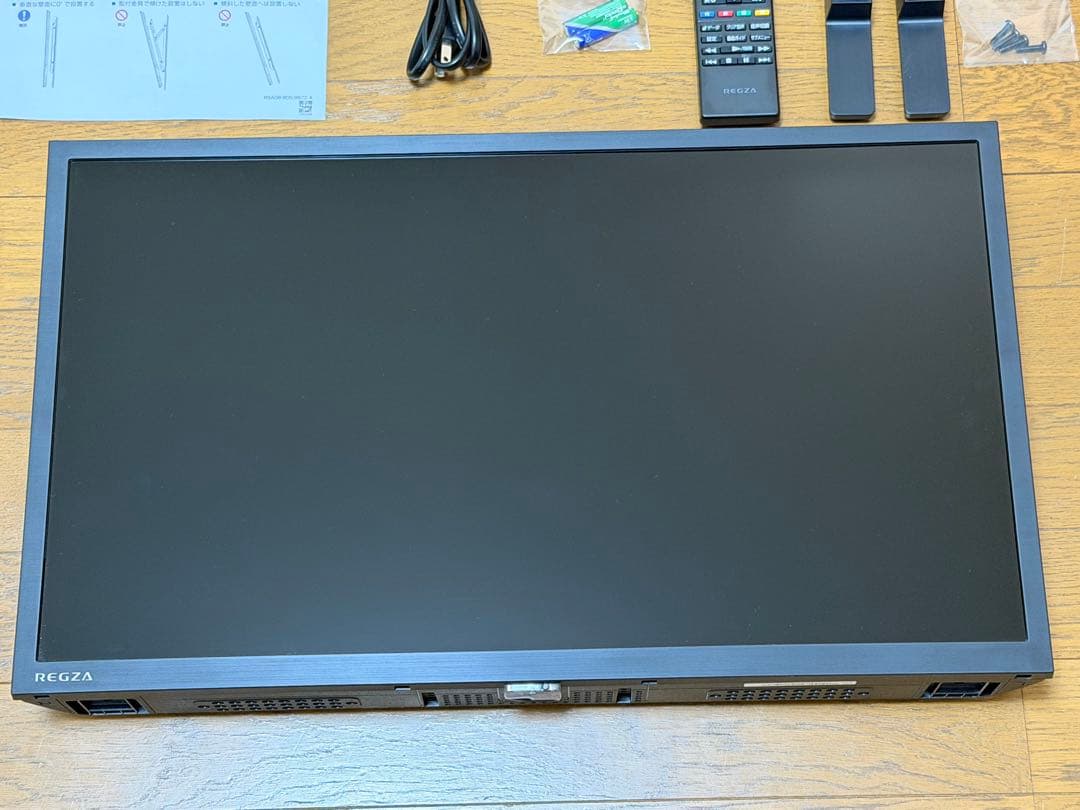 REGZA 24型 液晶テレビ 24V35N 本体と付属品完備