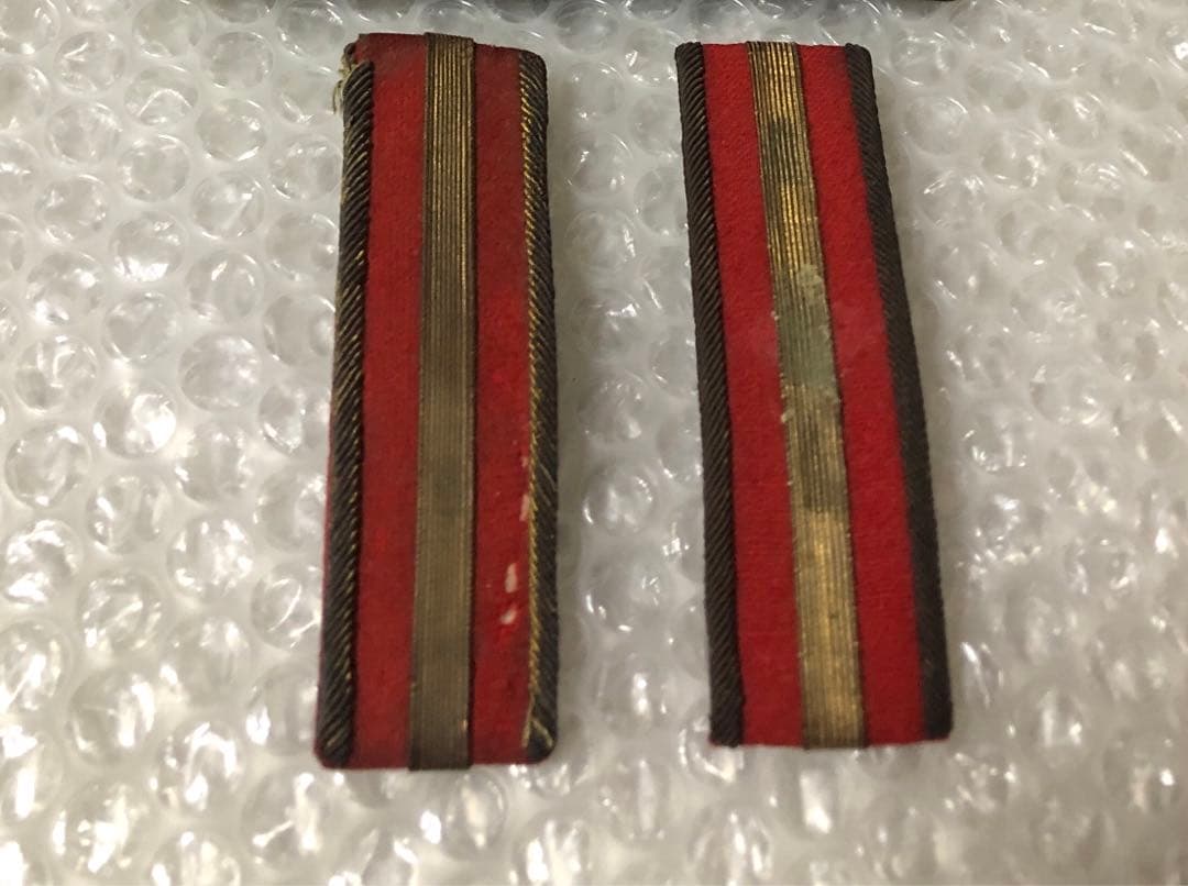 アンティーク 骨董品 コレクション 戦時中 メダル 勲章 日本軍 大日本帝国