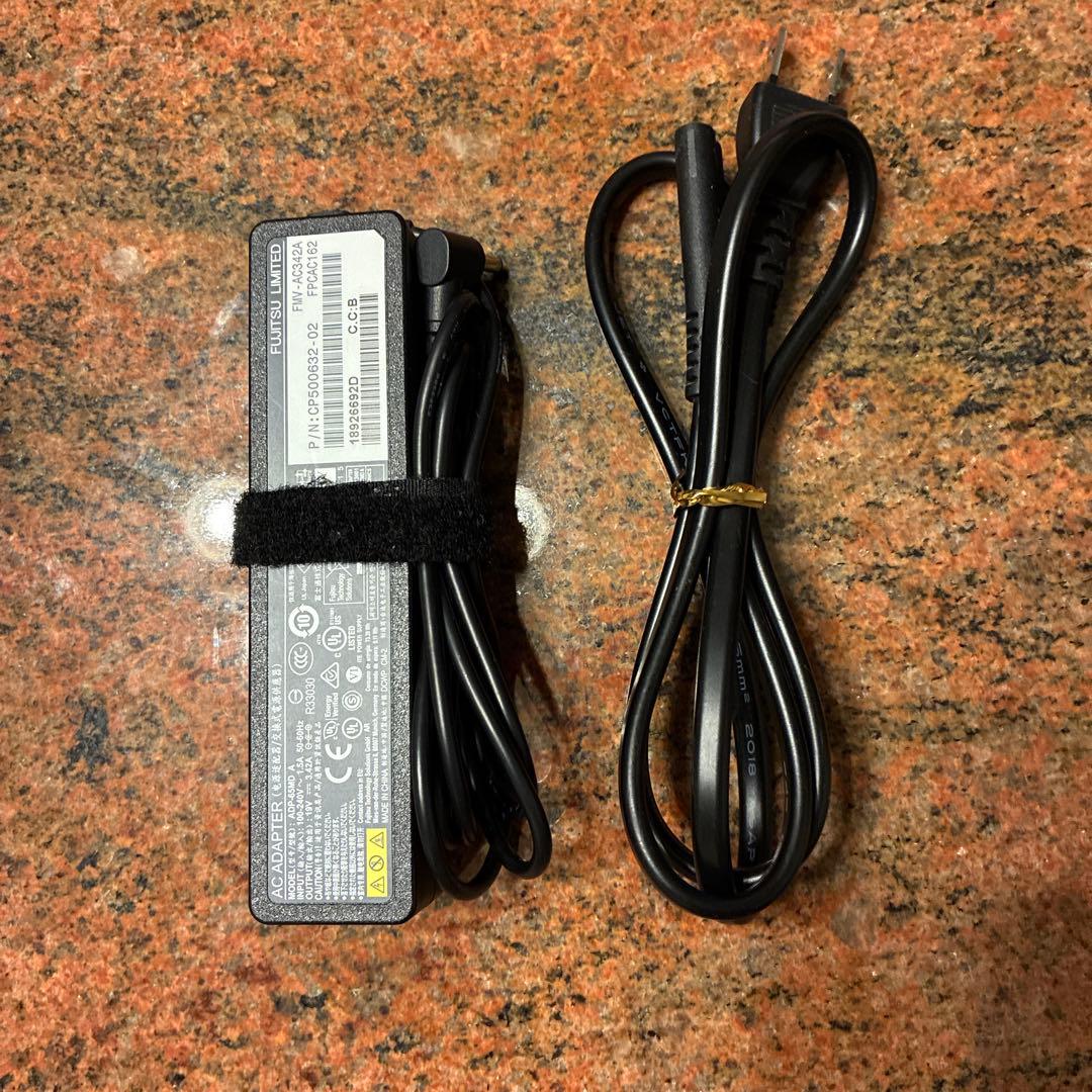 Fujitsu アローズTab Q775/K 13.3インチ　パソコンセット