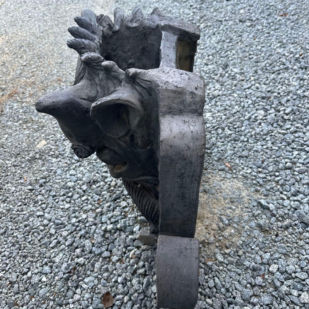 鬼瓦　魔除け