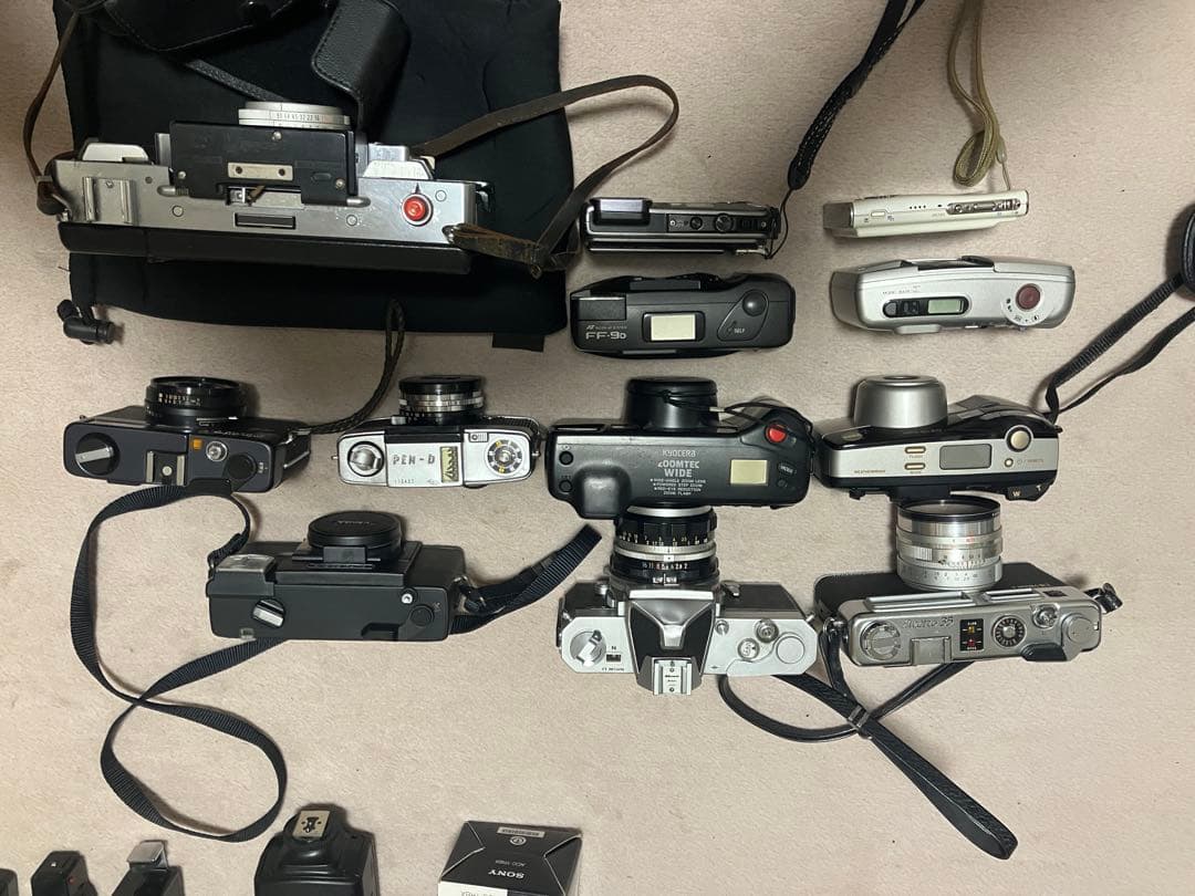 D*社様 デジカメ、オールドカメラ、付属品まとめ売り