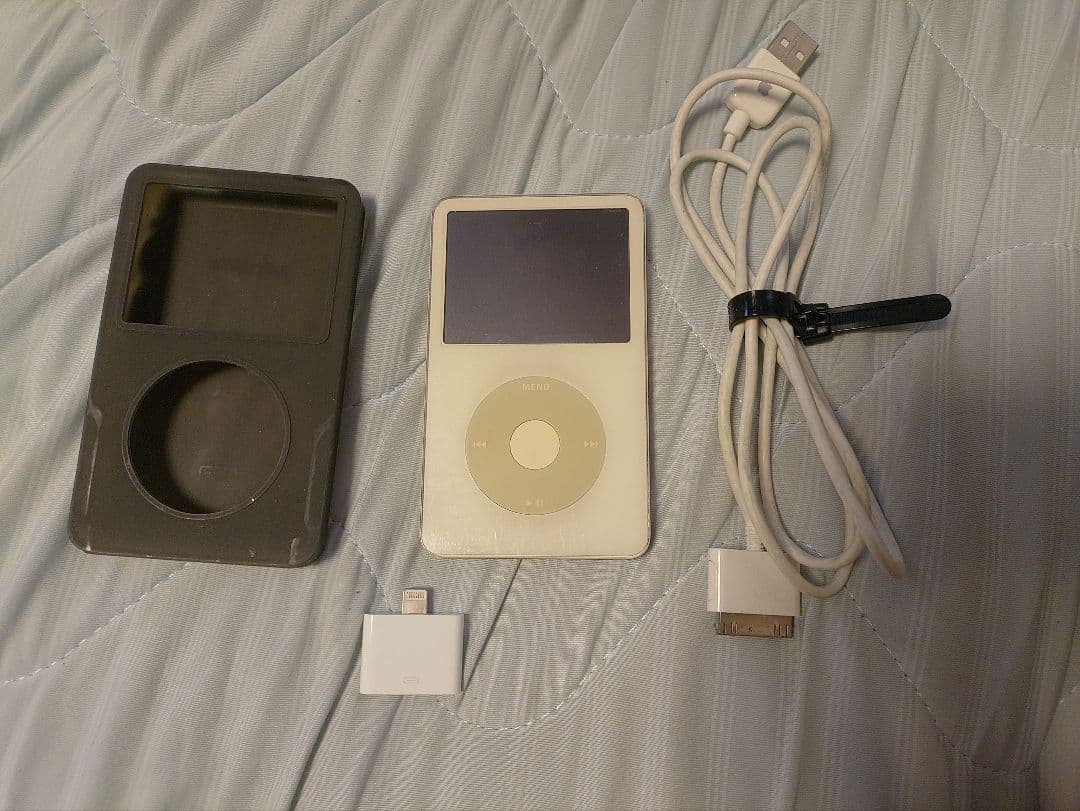 iPod本体　カバー　コード　変換アダプター