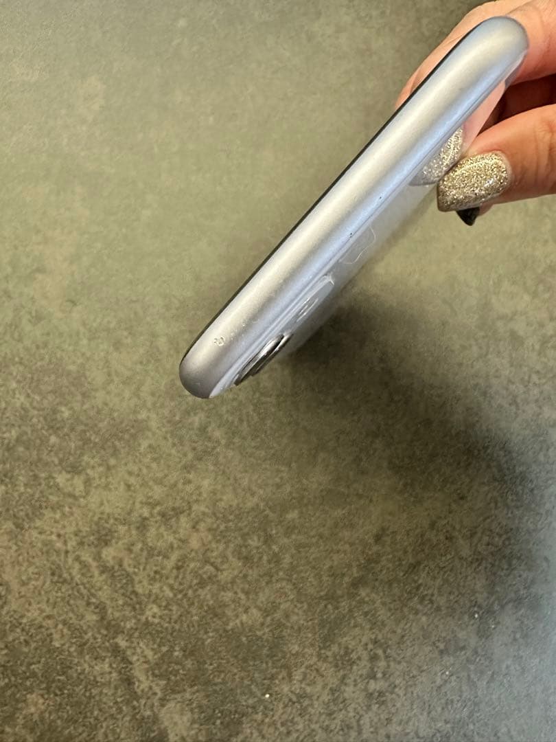 iPhone11本体 256GB パープル