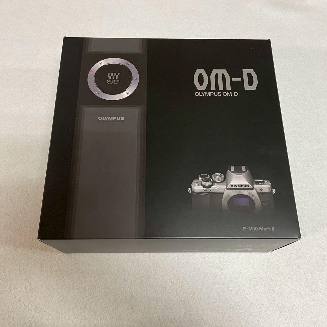 OLYMPUS オリンパス　OM-D E-M10 Mark II ミラーレス一眼