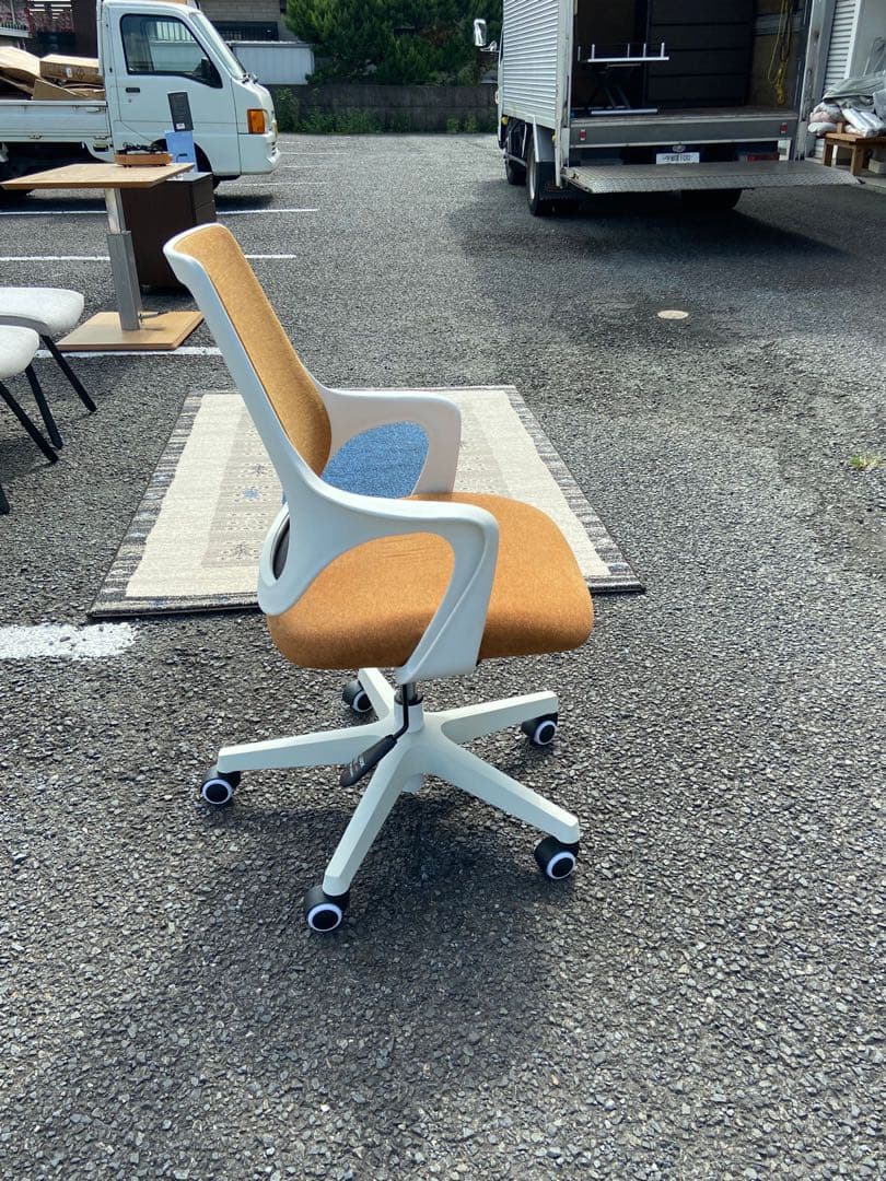 関家具 ロッティチェア オレンジ