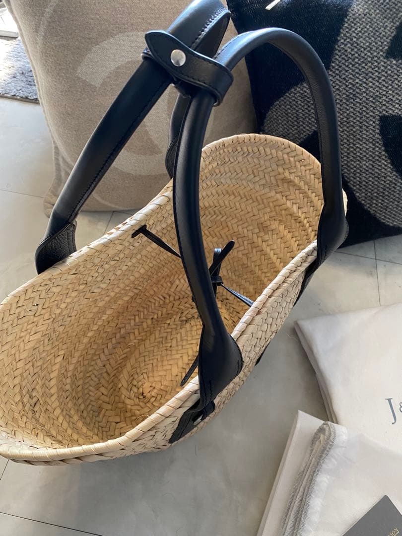 新品　完売　J&M DAVIDSON カゴバッグ　かご　ラフィア