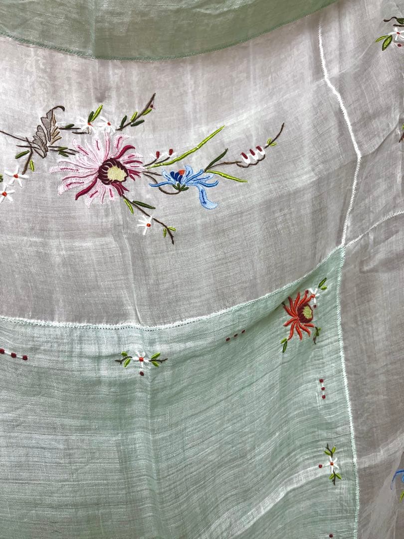 Vintage 花柄刺繍のテーブルクロス エメラルドグリーン レア