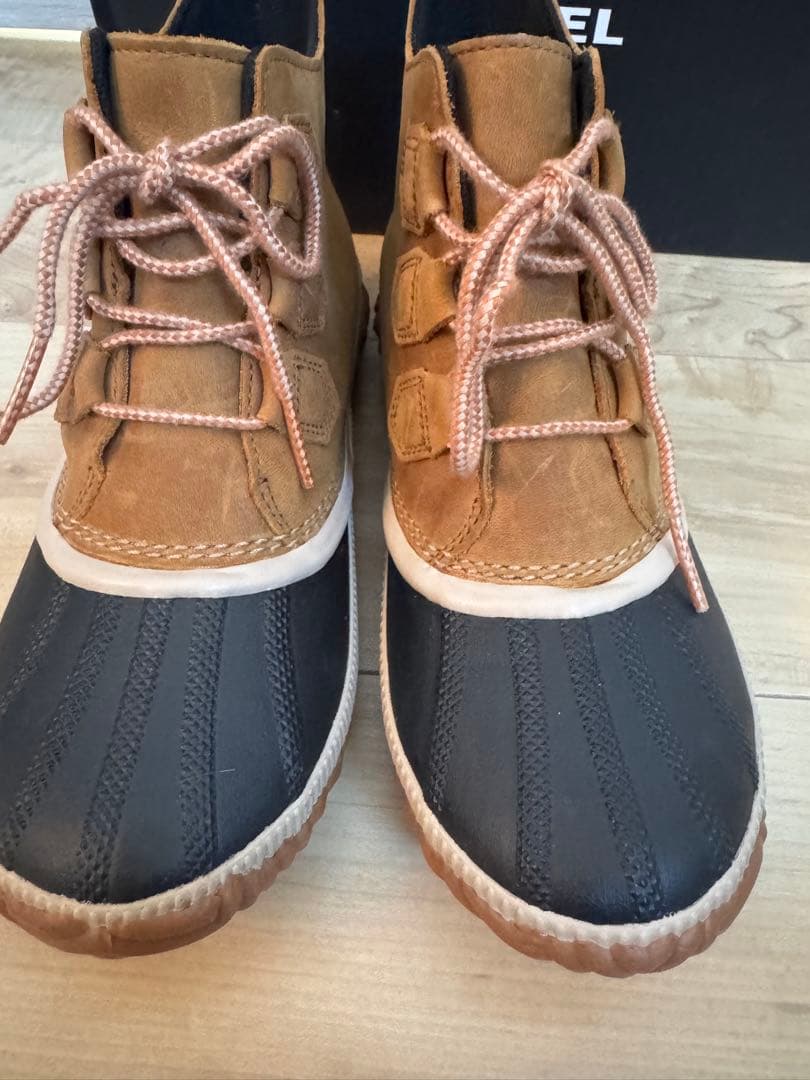 6SOREL アウトアンドアバウト♡新品未使用　25センチ