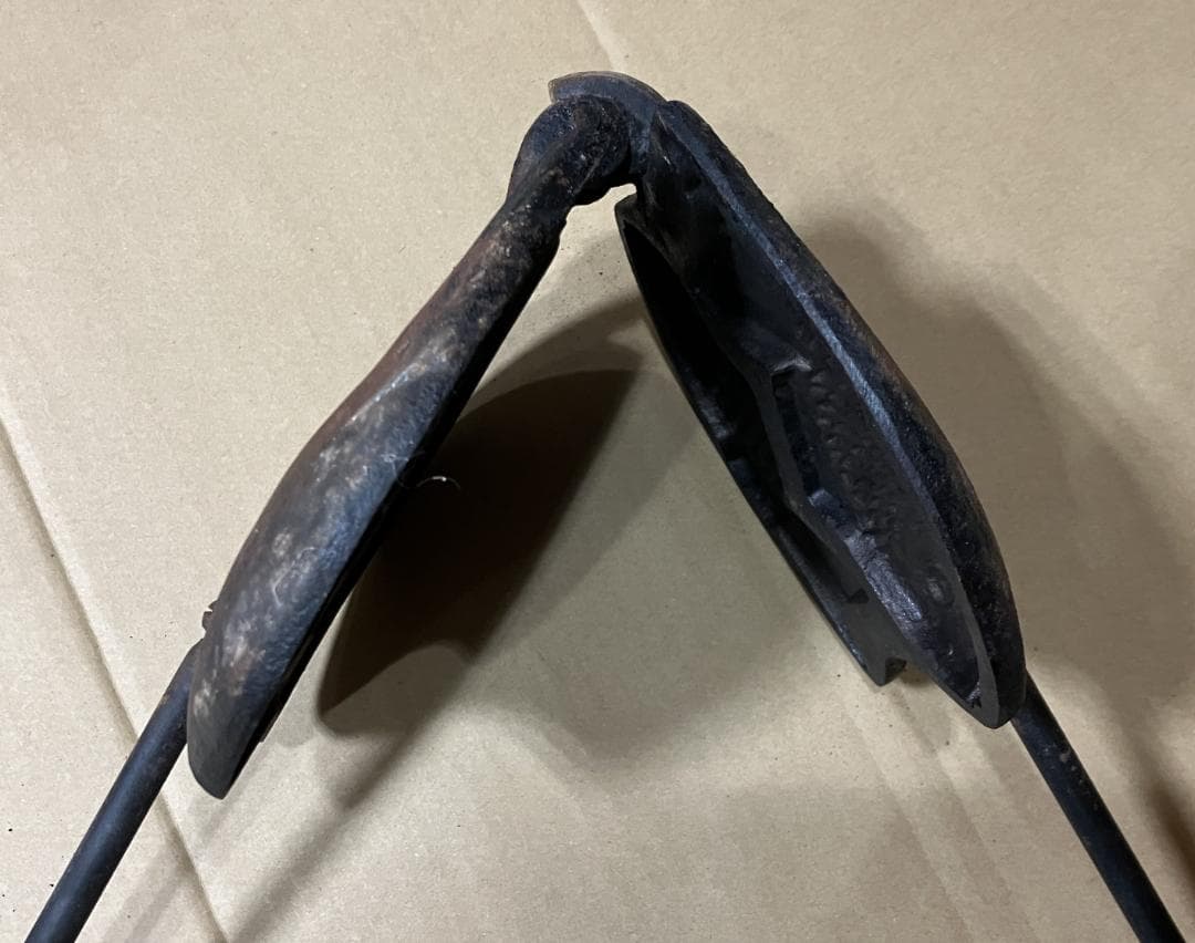 昭和レトロ　たい焼き器 　二丁焼き 　鋳物