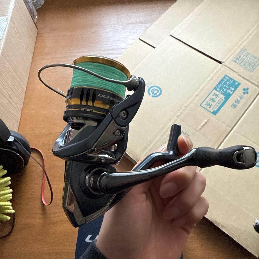 リール ULTEGRA 2500SHG