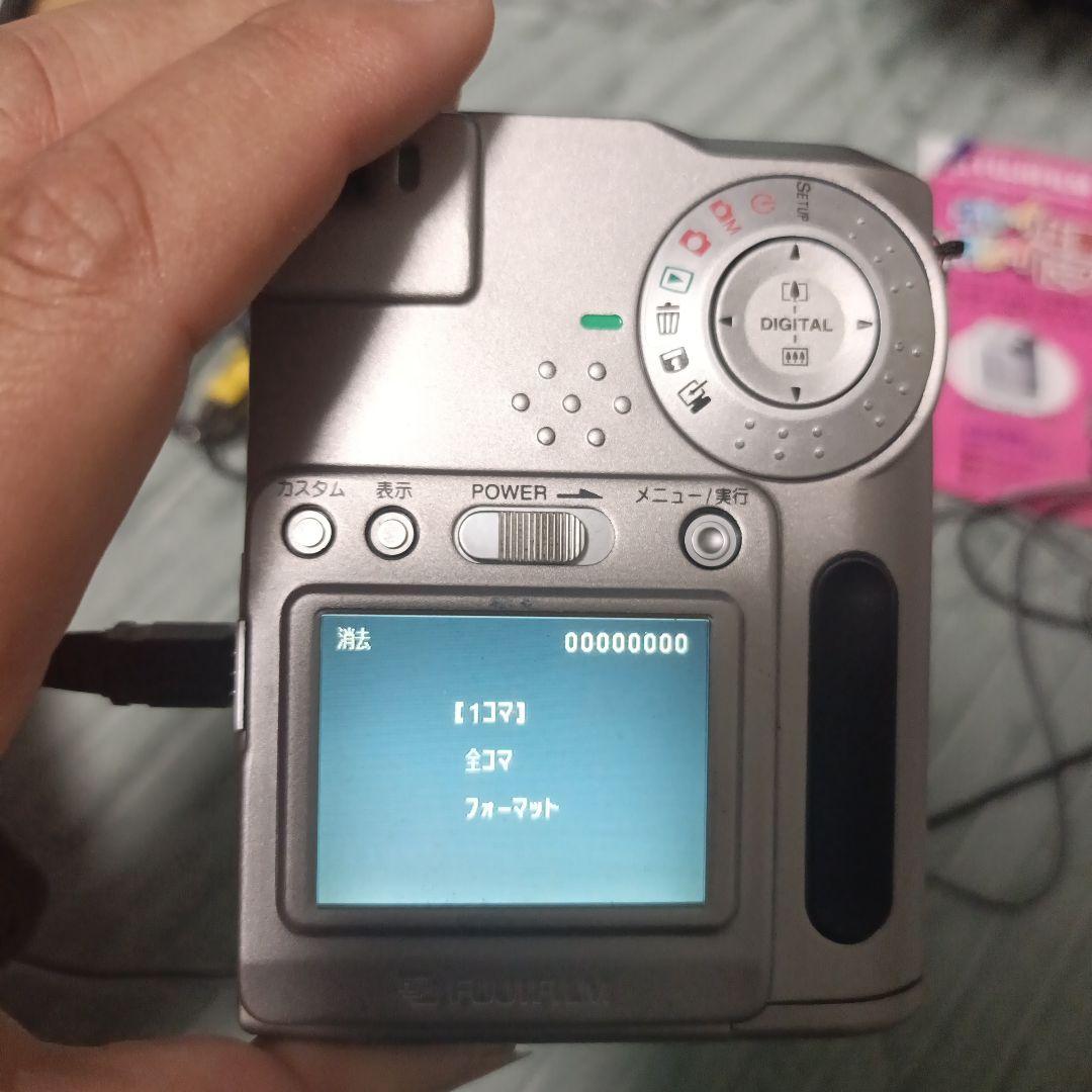 希少 Fujifilm FinePix 700 デジタルカメラ