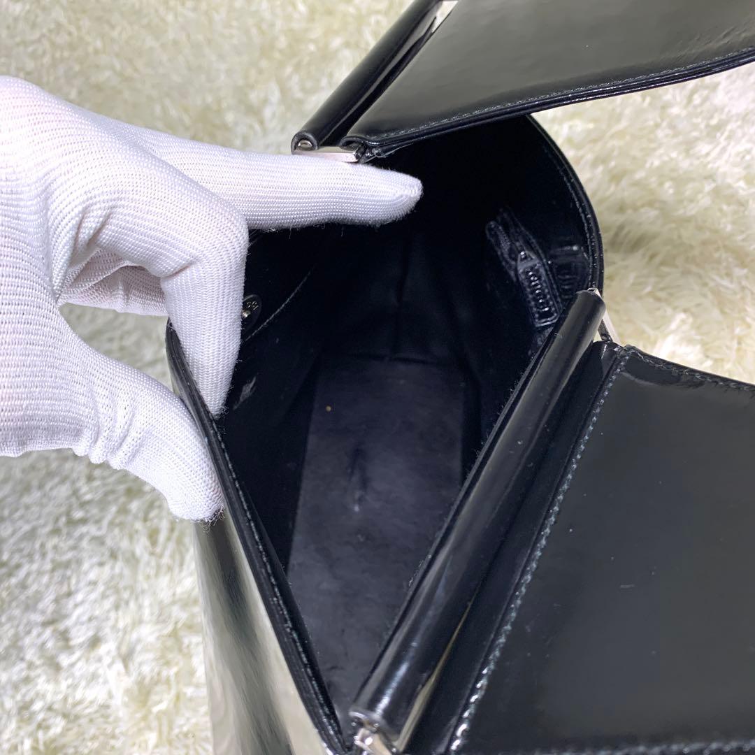 稀少 グッチ トムフォード期 90's エナメル ワンショルダーバッグ ブラック