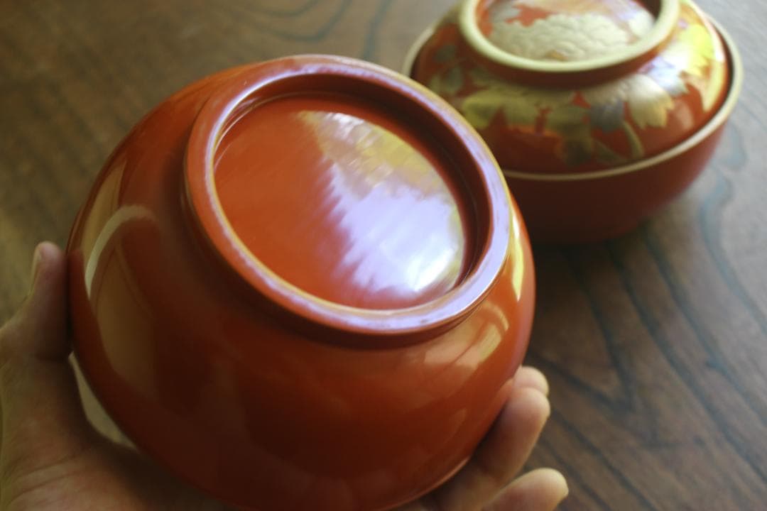 時代逸品！時代金縁朱漆に極上牡丹蝶螺鈿蒔絵の映えるお椀2点（検輪島塗蒔絵椀雑煮椀