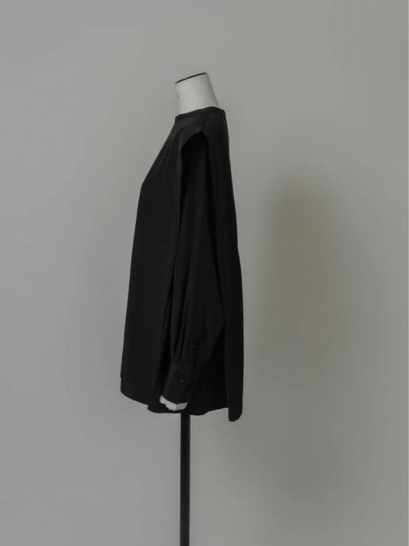 トップス LOHEN 2024SS SHOULDER TACK BLOUSE BLACK