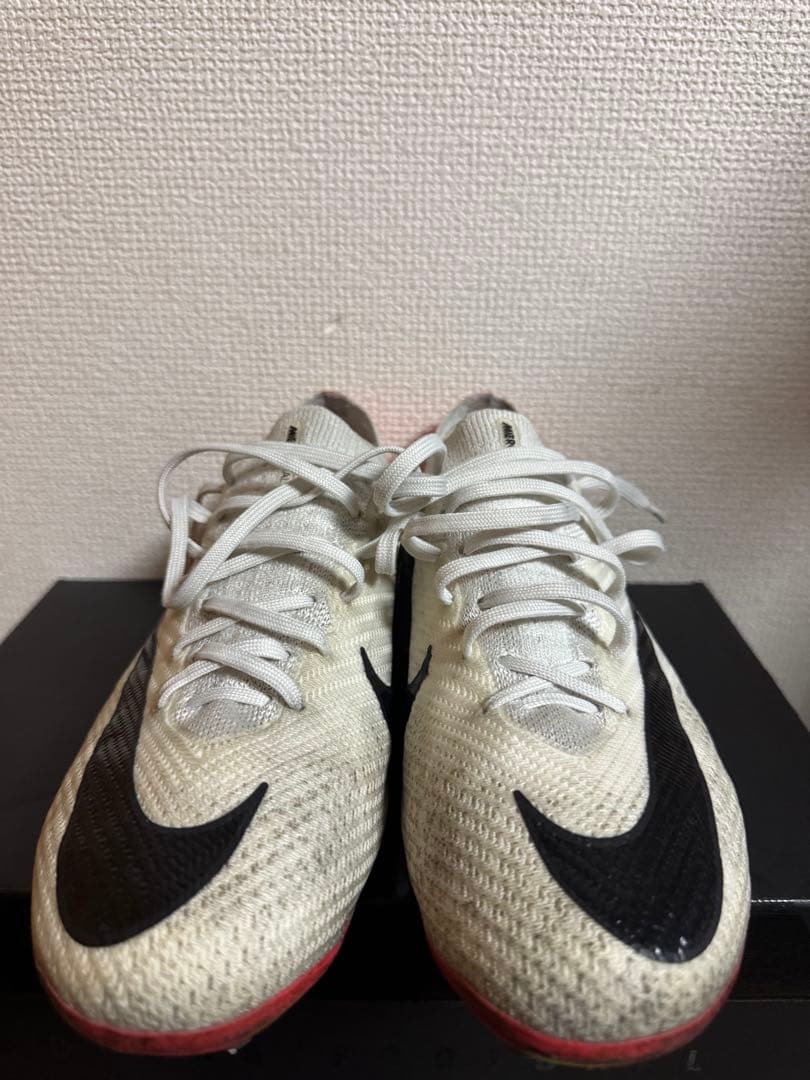 明日には値段戻しますNike Mercurial スパイクシューズ ホワイト