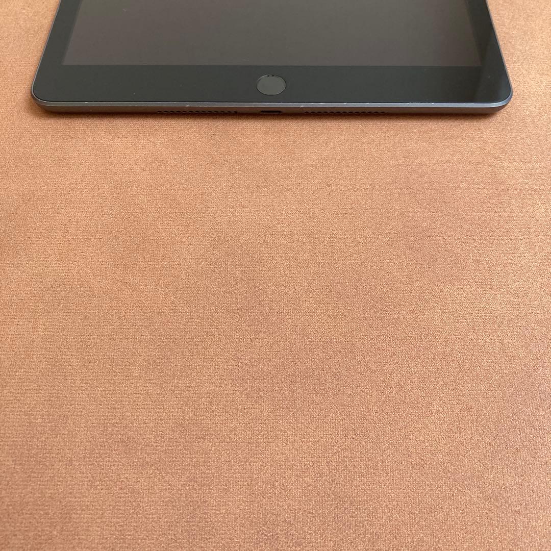 488【早い者勝ち】電池最良好☆iPad7 第7世代 32GB WIFIモデル☆