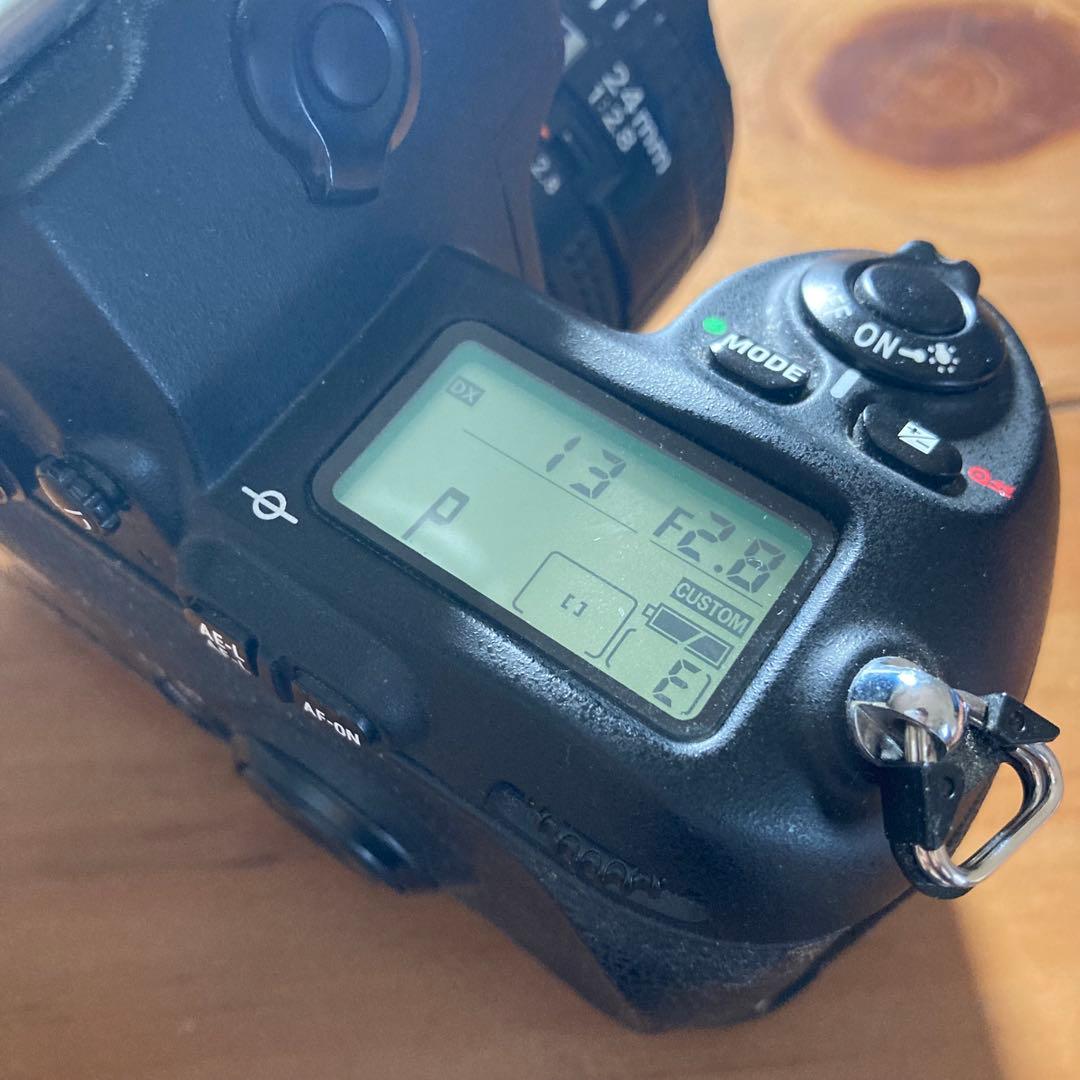 NIKON F100 フィルムカメラ 一眼レフ（新品電池BOX）