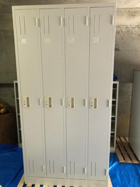 4人用オフィスロッカー　説明書　鍵×各2本付　最終お値下げ！