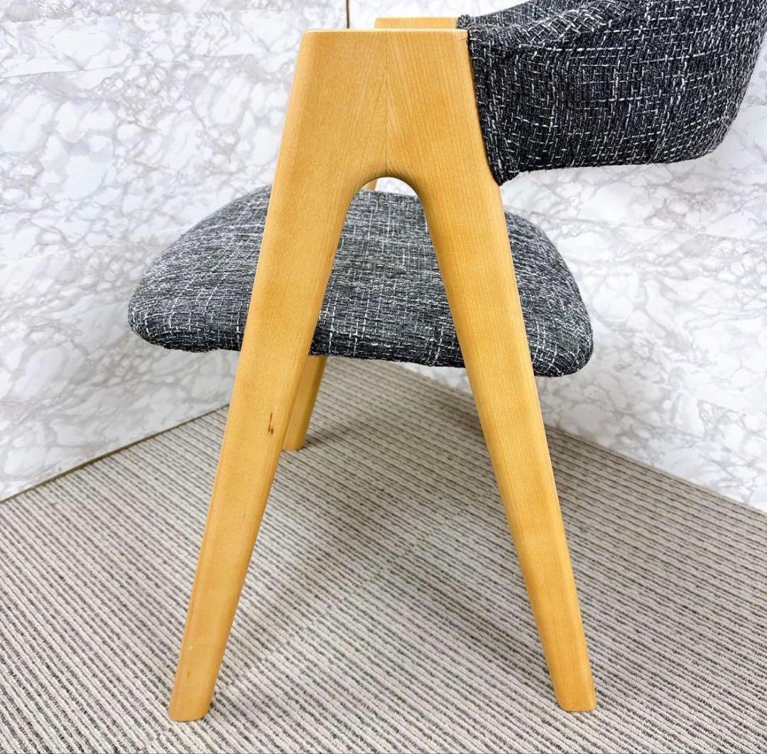 ダイニングチェア 椅子 一脚 ブラス 木製脚 ブラック ダークグレー系 張地　①