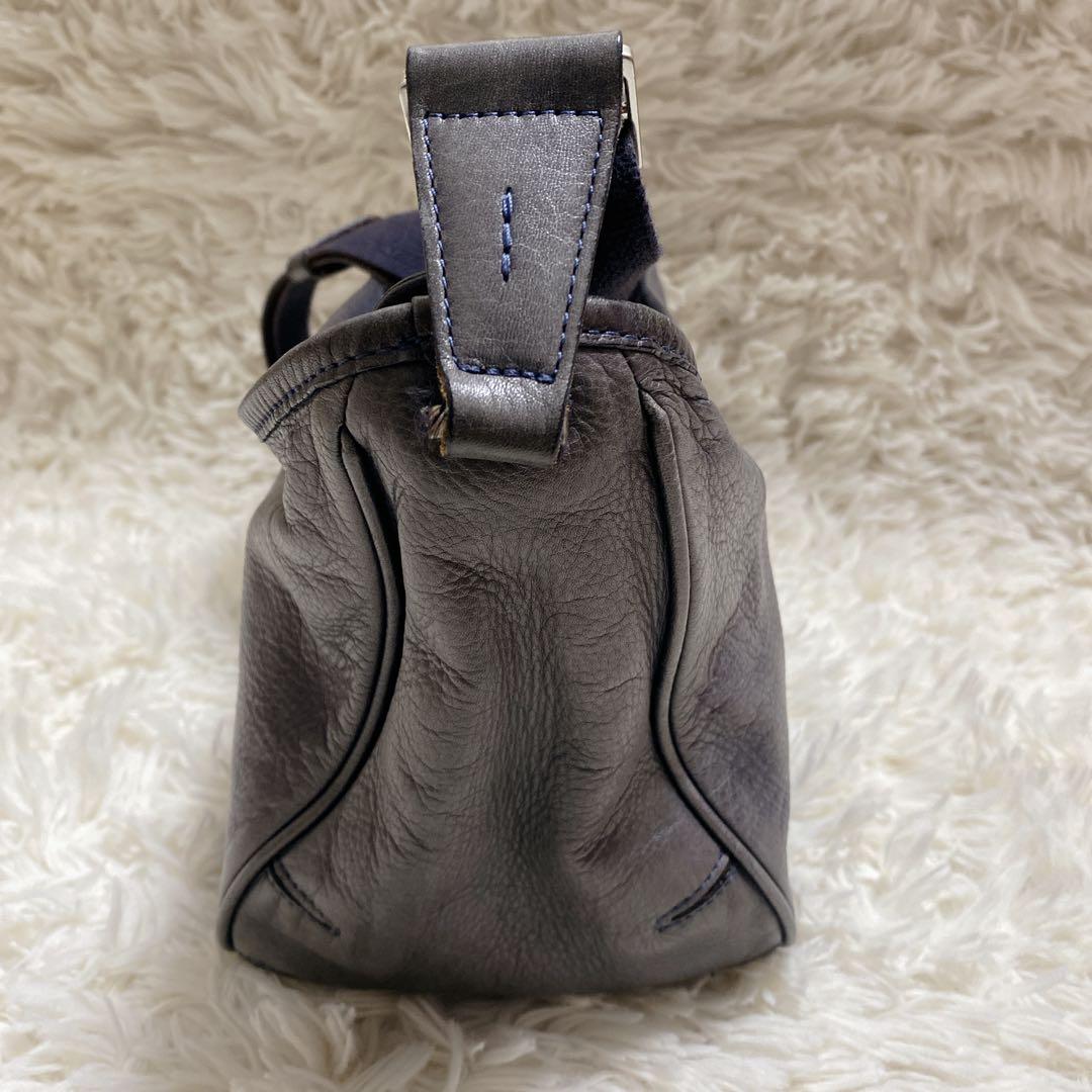 希少カラー【aniary/アニアリ】ショルダーバック　舟型　レザー　グレー