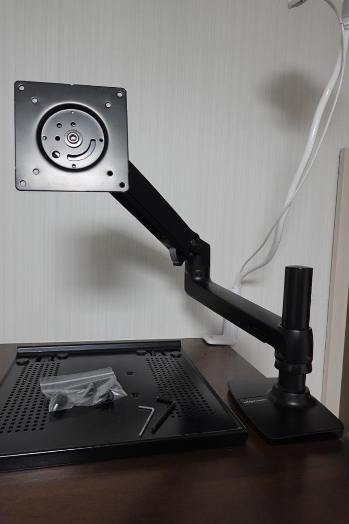 Amazon Basics【エルゴトロン LX】モニターアーム+ノートPCトレイ